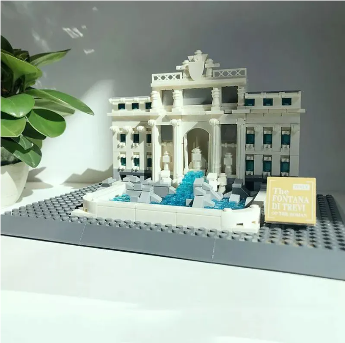 Riproduzione della Fontana di Trevi compatibile LEGO